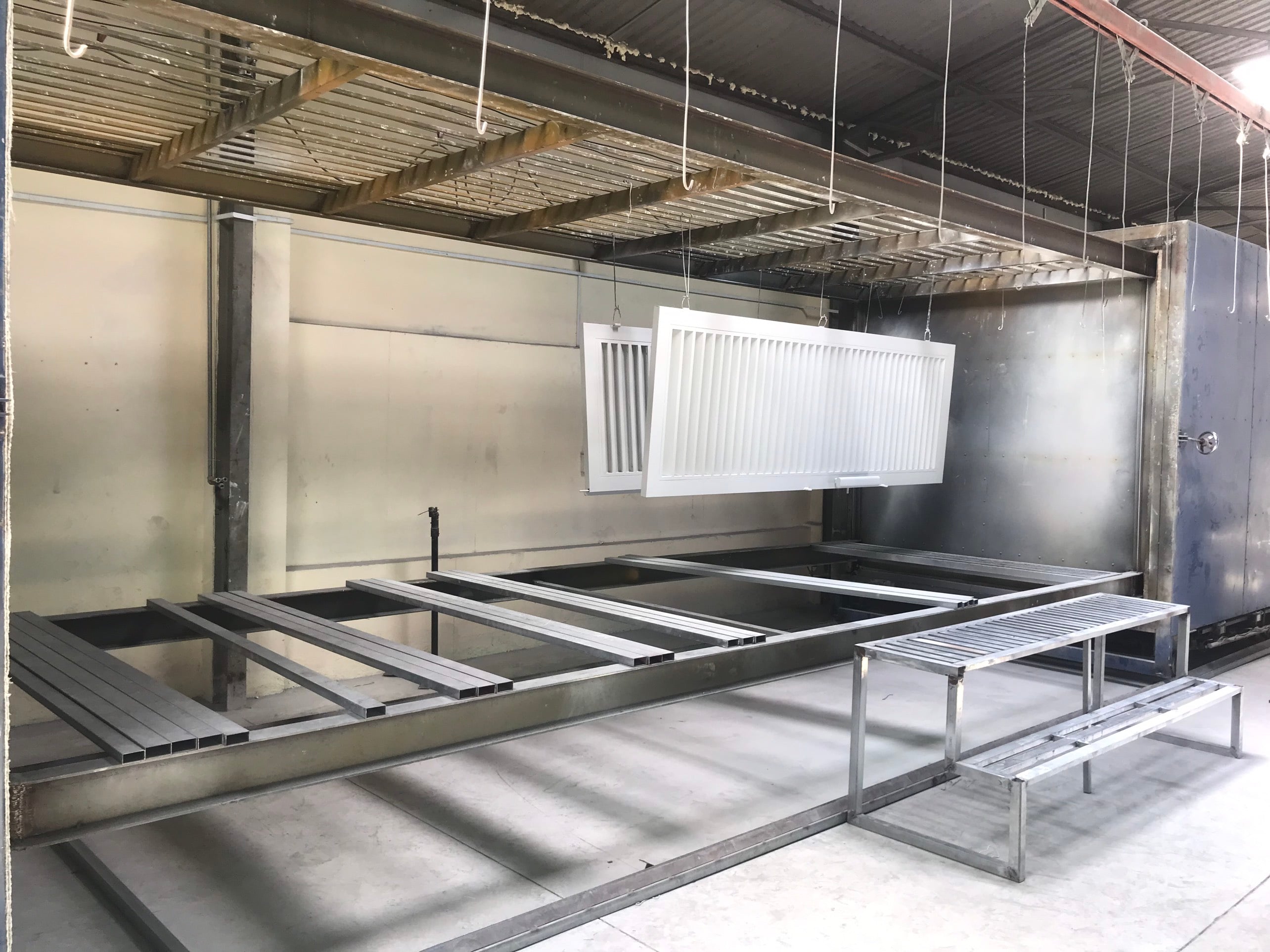 Powder coating line (2)